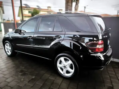 Mercedes-Benz ML 320 2006 - 13950 EUR, 273000 km - AUTO.MOTO.pt - 273000km - foto 11 de 39