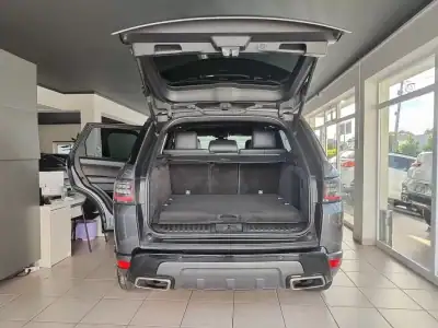 Land Rover Range Rover Sport 2018 - 42990 EUR, 159000 km - AUTO.MOTO.pt - 159000km - foto 15 de 35