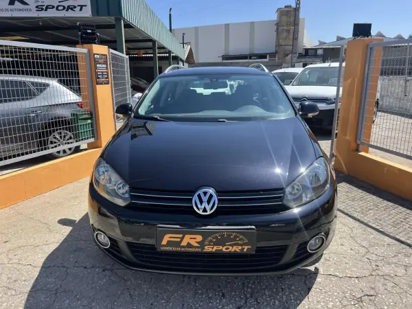 Volkswagen Golf Variant 2009 - 6650 EUR, 137047 km - 137047km - foto 4 de 9