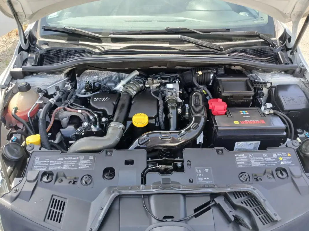 Renault Clio 2015 - 7750 EUR, 171706 km - 171706km - foto 25 de 26