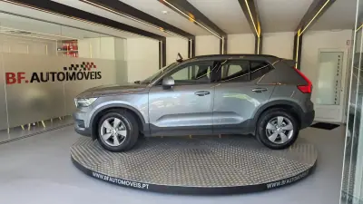Volvo XC 40 2018 - 21900 EUR, 36539 km - AUTO.MOTO.pt - 36539km - foto 13 de 52