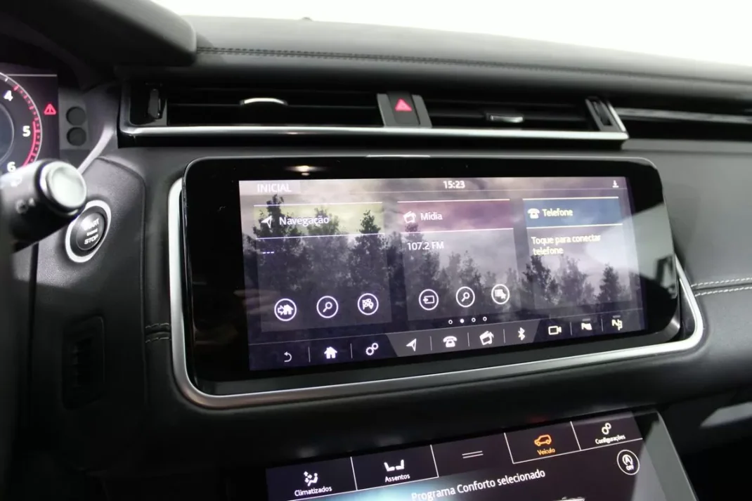 Land Rover Range Rover Velar 2018 - 44900 EUR, 110932 km - AUTO.MOTO.pt - 110932km - foto 11 de 20