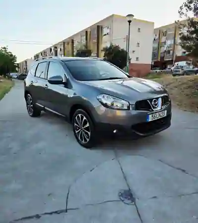 Nissan Qashqai +2 2012 - 7500 EUR, 227000 km - 227000km - foto 5 de 12
