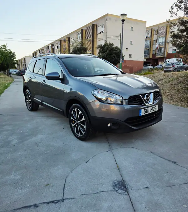 Nissan Qashqai +2 2012 - 7500 EUR, 227000 km - 227000km - foto 5 de 12