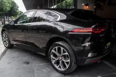 Jaguar I-Pace 2018 - 22990 EUR, 116299 km - AUTO.MOTO.pt - 116299km - foto 3 de 43