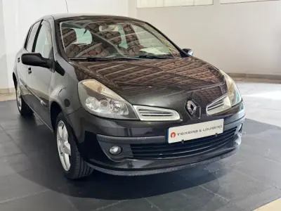 Renault Clio 2008 - 6500 EUR, 155923 km - AUTO.MOTO.pt - 155923km - foto 3 de 23