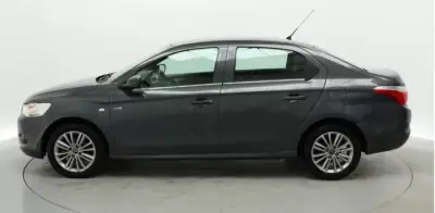 Citroën C-Elysée 2016 - 9490 EUR, 97000 km - AUTO.MOTO.pt - 97000km - foto 9 de 17