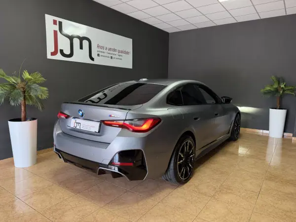 BMW i4 2022 - 49990 EUR, 33700 km - AUTO.MOTO.pt - 33700km - foto 4 de 19