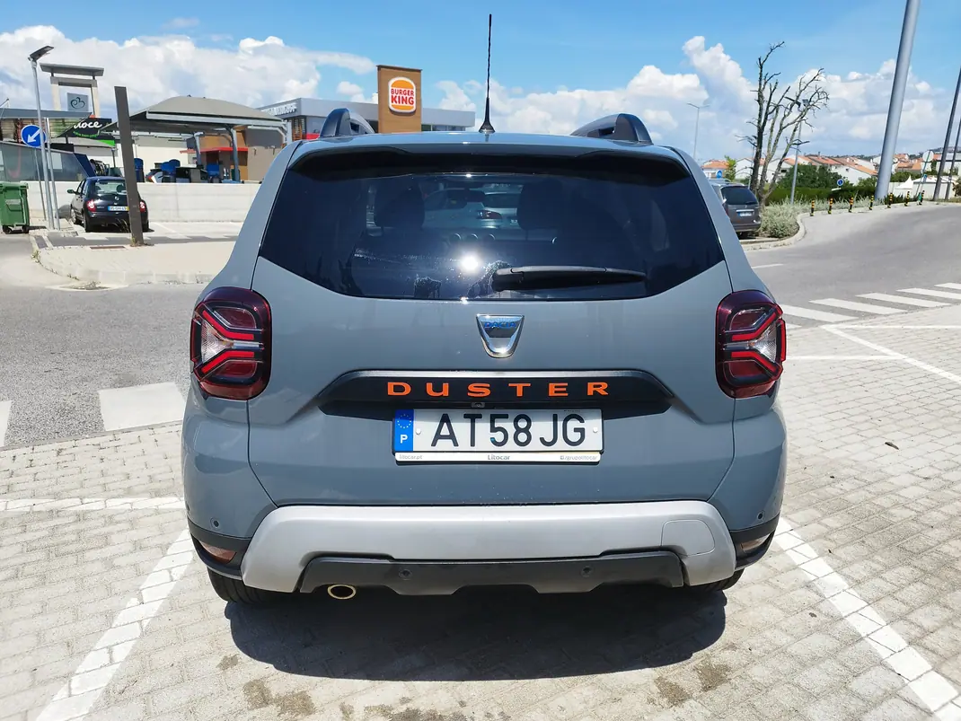 Dacia Duster 2022 - 18950 EUR, 28426 km - AUTO.MOTO.pt - 28426km - foto 7 de 10