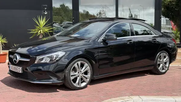 Mercedes-Benz CLA 180 2016 - 17990 EUR, 199000 km - AUTO.MOTO.pt - 199000km - foto 4 de 40