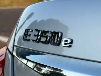 Mercedes-Benz E 350 2017 - 25950 EUR, 40000 km - foto 6 de 24