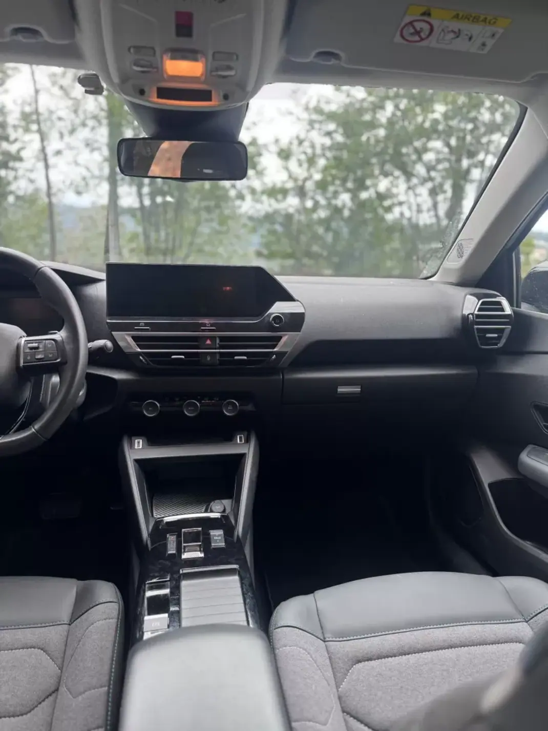 Citroën C4 2023 - 21500 EUR, 131039 km - AUTO.MOTO.pt - 131039km - foto 15 de 19