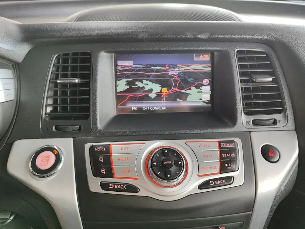 Nissan Murano 2010 - 14750 EUR, 154100 km - AUTO.MOTO.pt - 154100km - foto 37 de 46