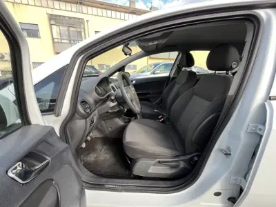 Opel Corsa 2011 - 6450 EUR, 117000 km - AUTO.MOTO.pt - 117000km - foto 21 de 50