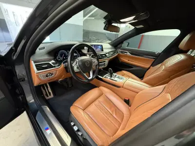 BMW 730 2019 — foto 5 de 16