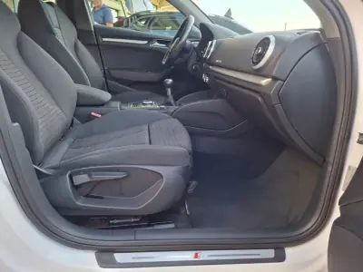 Audi A3 Sportback 2019 - 18500 EUR, 98000 km - 98000km - foto 28 de 28