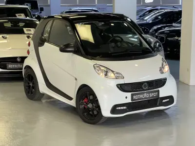 Smart ForTwo Coupé 2013 - 7990 EUR, 165000 km - AUTO.MOTO.pt - 165000km - foto 8 de 47