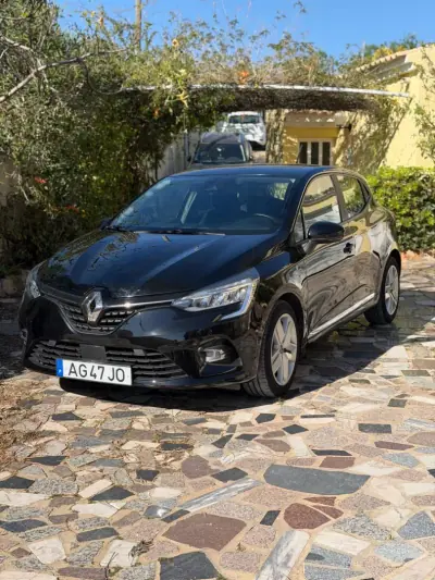 Renault Clio 2021 - 14990 EUR, 161049 km - AUTO.MOTO.pt - 161049km - foto 2 de 9