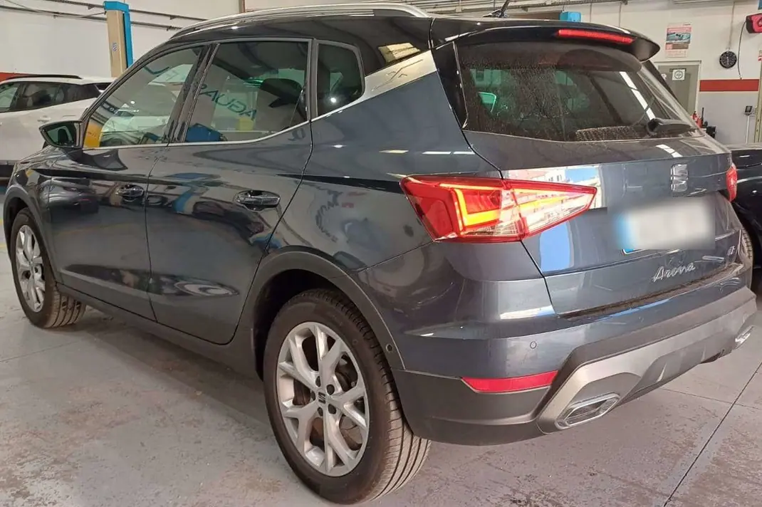 SEAT Arona 2023 - 17990 EUR, 35000 km - AUTO.MOTO.pt - 35000km - foto 6 de 10