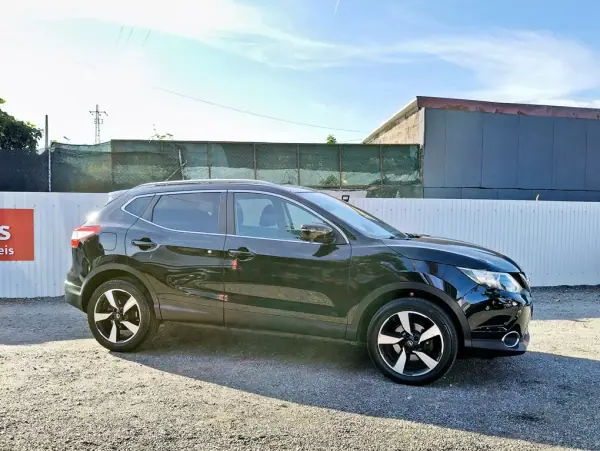 Nissan Qashqai 2016 - 16500 EUR, 146464 km - AUTO.MOTO.pt - 146464km - foto 9 de 34