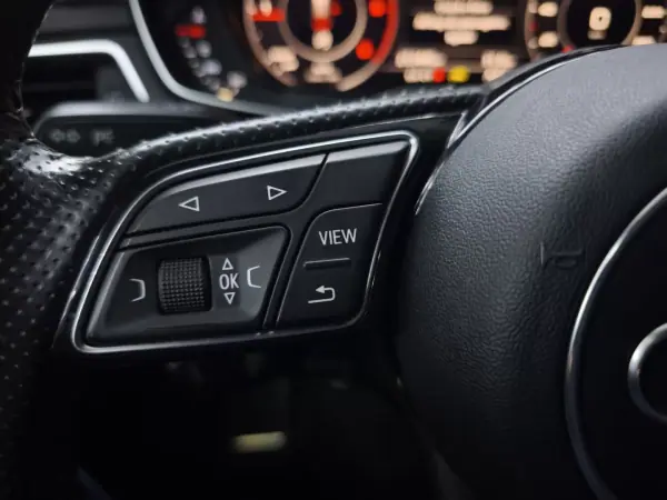 Audi A4 Avant 2016 - 20950 EUR, 253446 km - AUTO.MOTO.pt - 253446km - foto 25 de 44