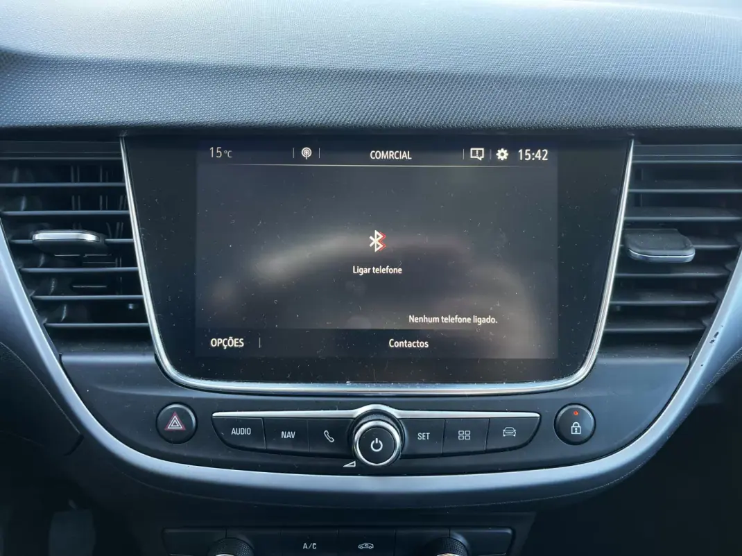Opel Crossland X 2018 - 11490 EUR, 157660 km - AUTO.MOTO.pt - 157660km - foto 15 de 20