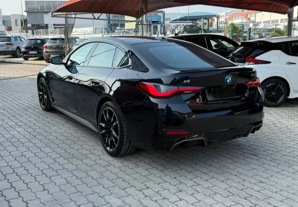BMW i4 2022 - 46350 EUR, 79000 km - AUTO.MOTO.pt - 79000km - foto 3 de 21