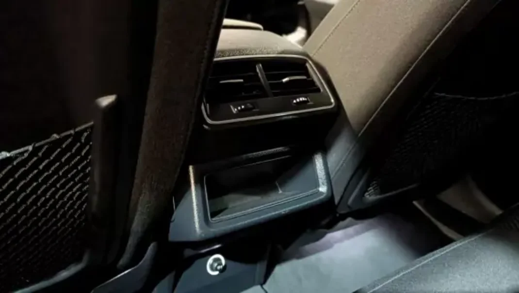 Audi e-tron 2019 - 42900 EUR, 78950 km - AUTO.MOTO.pt - 78950km - foto 50 de 58