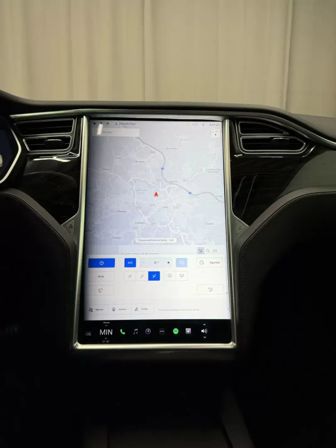Tesla Model S 2016 - 20999 EUR, 164000 km - AUTO.MOTO.pt - 164000km - foto 10 de 20