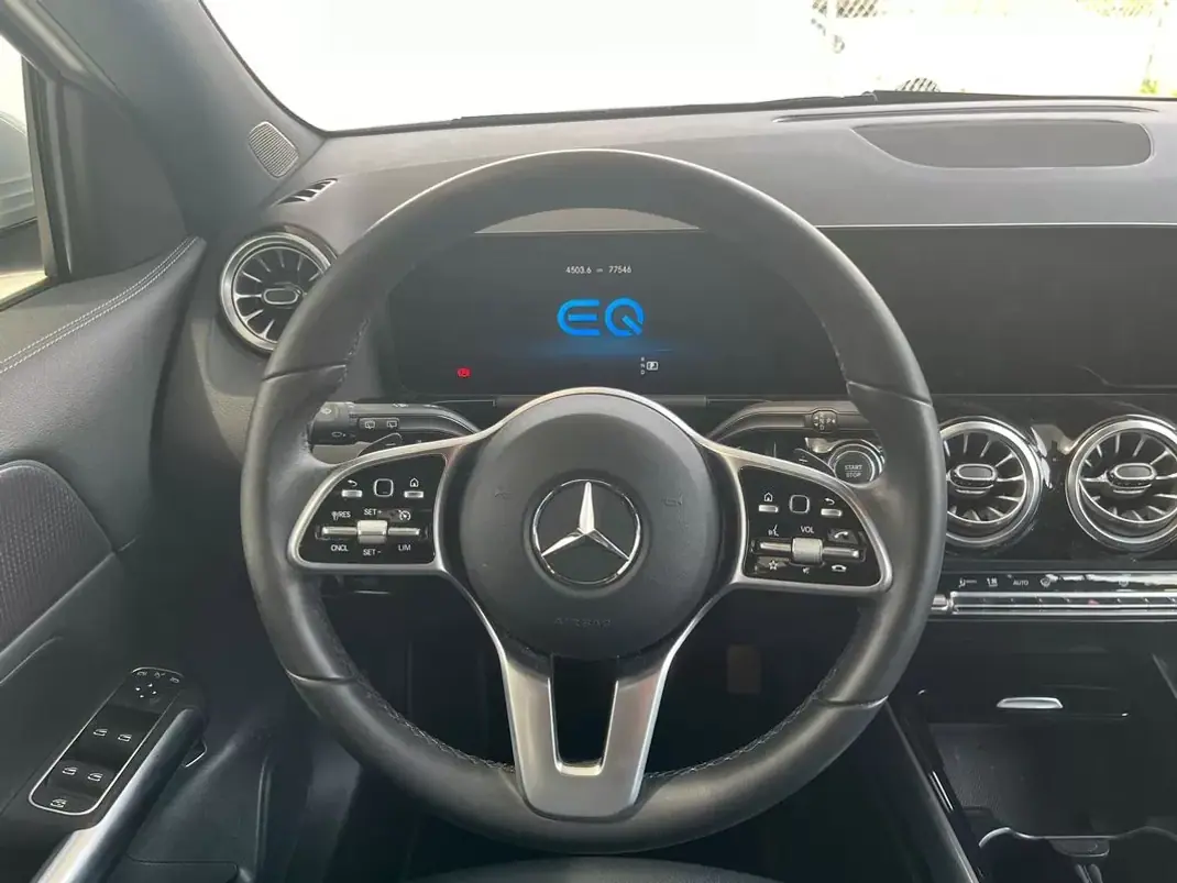 Mercedes-Benz EQA 2023 - 32990 EUR, 77000 km - AUTO.MOTO.pt - 77000km - foto 8 de 15