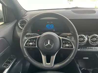 Mercedes-Benz EQA 2023 - 32990 EUR, 77000 km - AUTO.MOTO.pt - 77000km - foto 8 de 15