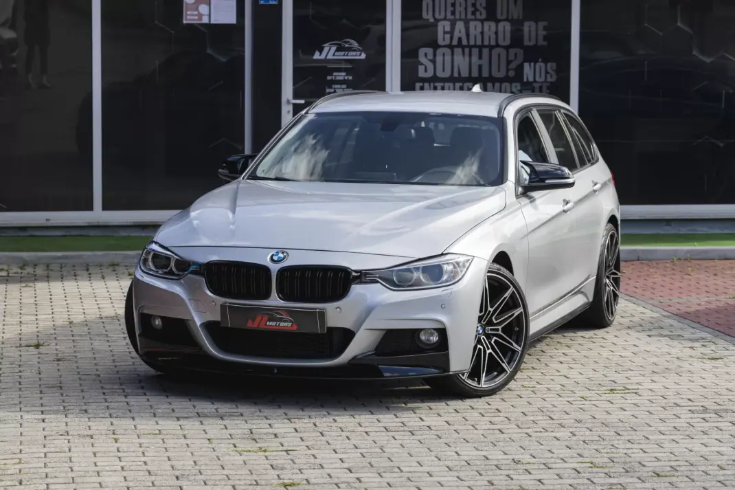 BMW 320 2015 - 19900 EUR, 169020 km - 169020km - foto 5 de 35