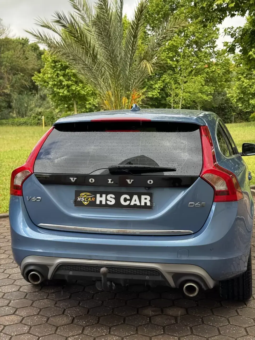 Volvo V60 2015 - 15965 EUR, 271000 km - AUTO.MOTO.pt - 271000km - foto 6 de 22