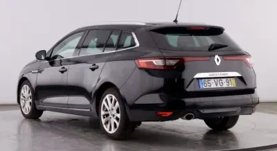 Renault Mégane Sport Tourer 2017 - 12499 EUR, 112021 km - AUTO.MOTO.pt - 112021km - foto 4 de 15