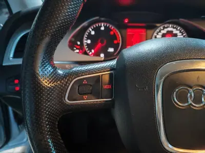 Audi A4 Avant 2009 - 12950 EUR, 231500 km - AUTO.MOTO.pt - 231500km - foto 26 de 36