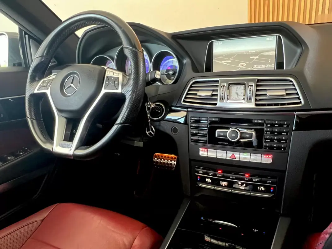 Mercedes-Benz E 220 2015 - 24999 EUR, 161900 km - AUTO.MOTO.pt - 161900km - foto 88 de 135
