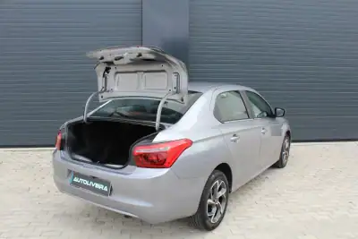 Citroën C-Elysée 2019 - 10500 EUR, 118000 km - AUTO.MOTO.pt - 118000km - foto 5 de 21