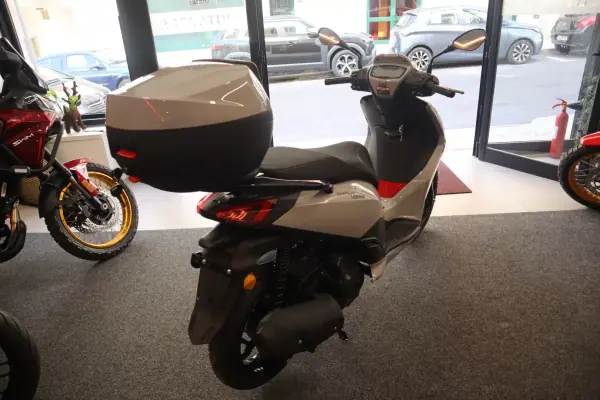 SWM C-FLY 125 2026 Petrol