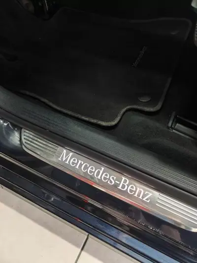 Mercedes-Benz E 300 2022 - 34350 EUR, 110000 km - AUTO.MOTO.pt - 110000km - foto 26 de 37
