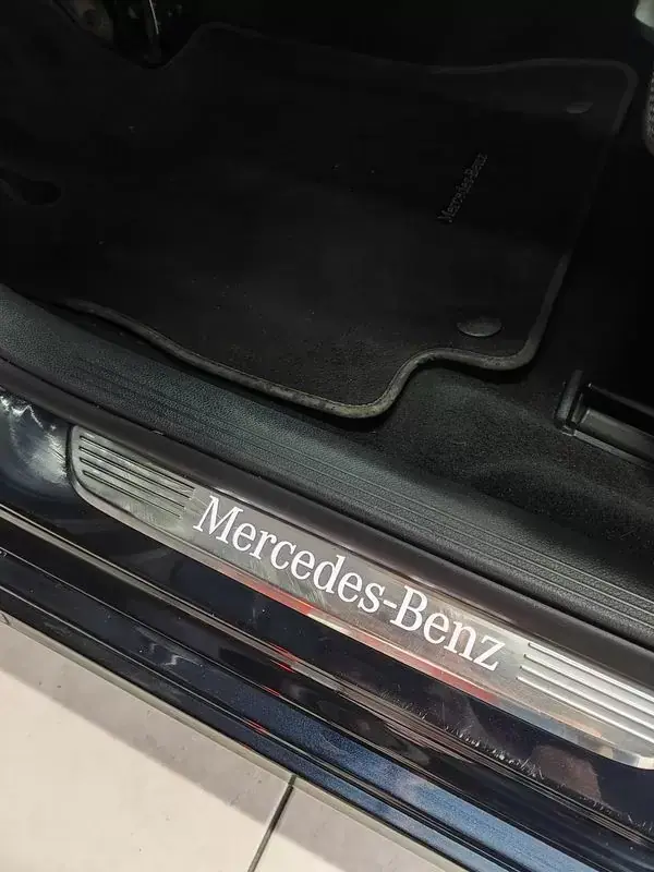 Mercedes-Benz E 300 2022 - 34350 EUR, 110000 km - AUTO.MOTO.pt - 110000km - foto 26 de 37