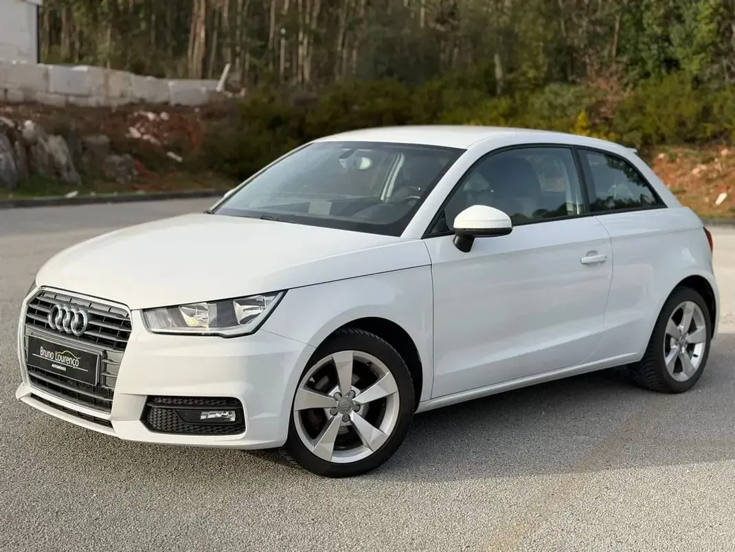 Audi A1 2017 - 12900 EUR, 164200 km - 164200km - foto 17 de 22