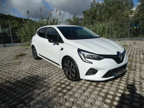 Renault Clio 2020 - 12300 EUR, 55765 km - AUTO.MOTO.pt - 55765km - foto 10 de 17