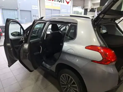 Peugeot 2008 2014 - 9490 EUR, 171420 km - AUTO.MOTO.pt - 171420km - foto 3 de 22