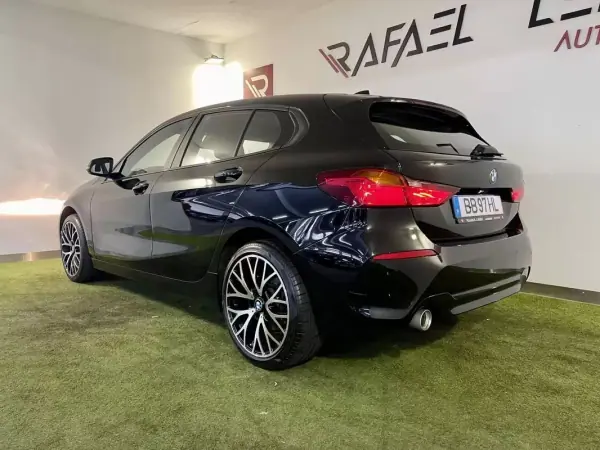 BMW 116 2023 - 21750 EUR, 81000 km - AUTO.MOTO.pt - 81000km - foto 9 de 40