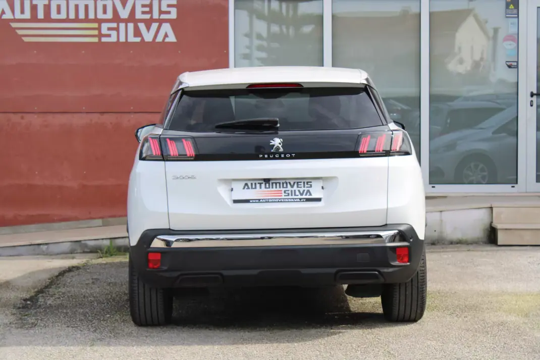 Peugeot 3008 2021 - 22490 EUR, 126000 km - AUTO.MOTO.pt - 126000km - foto 9 de 27