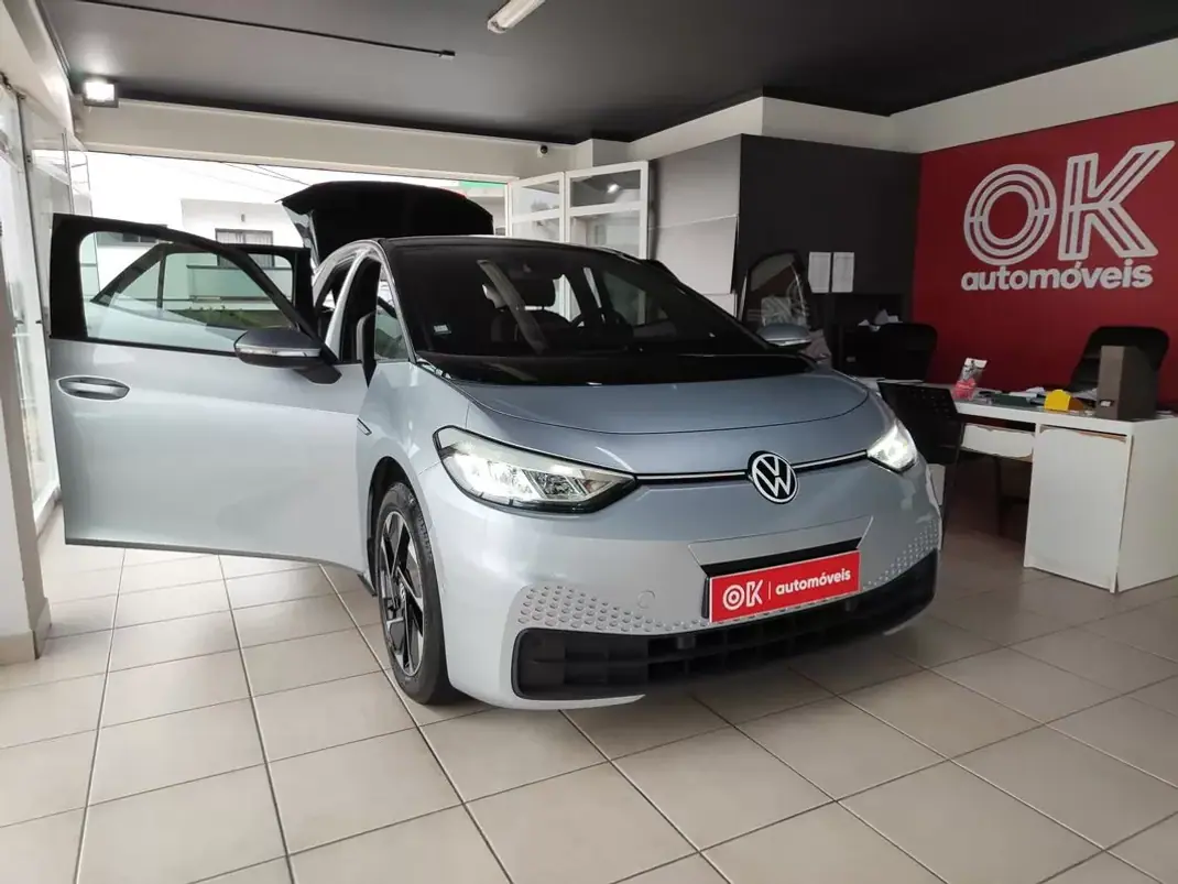 Volkswagen ID.3 2023 - 25950 EUR, 19300 km - AUTO.MOTO.pt - 19300km - foto 13 de 35