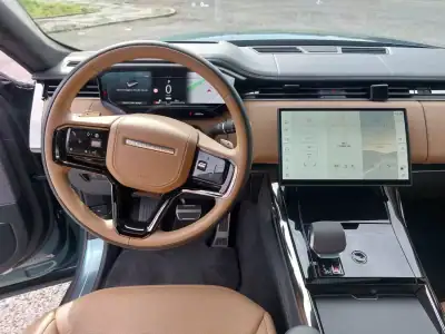 Land Rover Range Rover Sport 2023 - 129990 EUR, 20427 km - AUTO.MOTO.pt - 20427km - foto 19 de 33