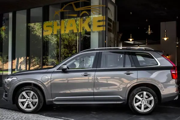 Volvo XC 90 2015 — foto 2 de 41