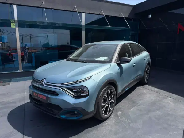 Citroën e-C4 2021 - 15500 EUR, 130000 km - AUTO.MOTO.pt - 130000km - foto 5 de 11