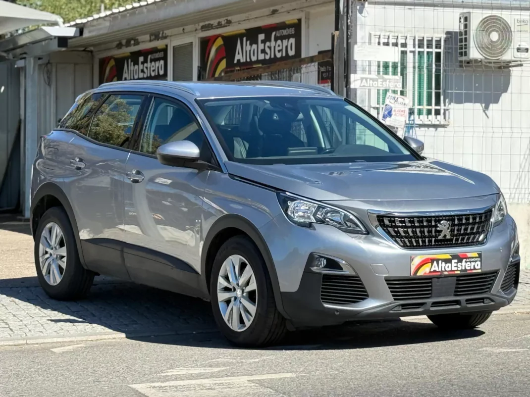 Peugeot 3008 2018 - 18900 EUR, 104582 km - AUTO.MOTO.pt - 104582km - foto 31 de 33